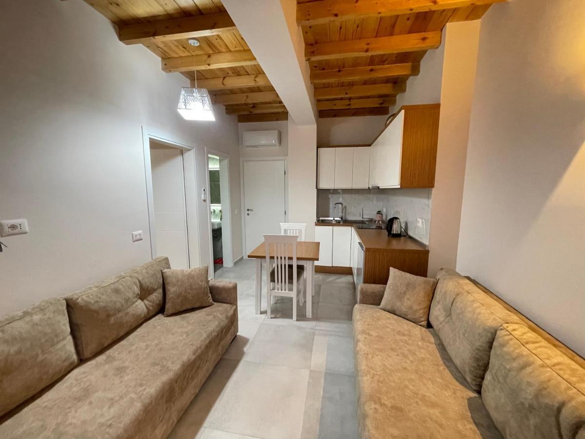 Maison Apartments Vlorë Extérieur photo