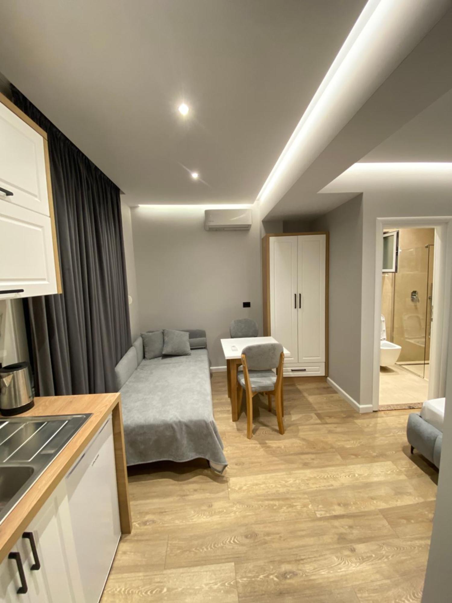 Maison Apartments Vlorë Extérieur photo