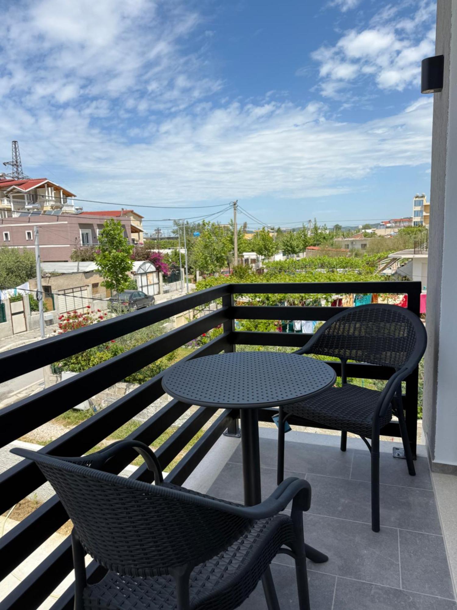 Maison Apartments Vlorë Extérieur photo