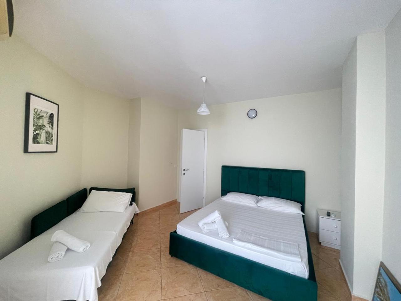 Maison Apartments Vlorë Chambre photo