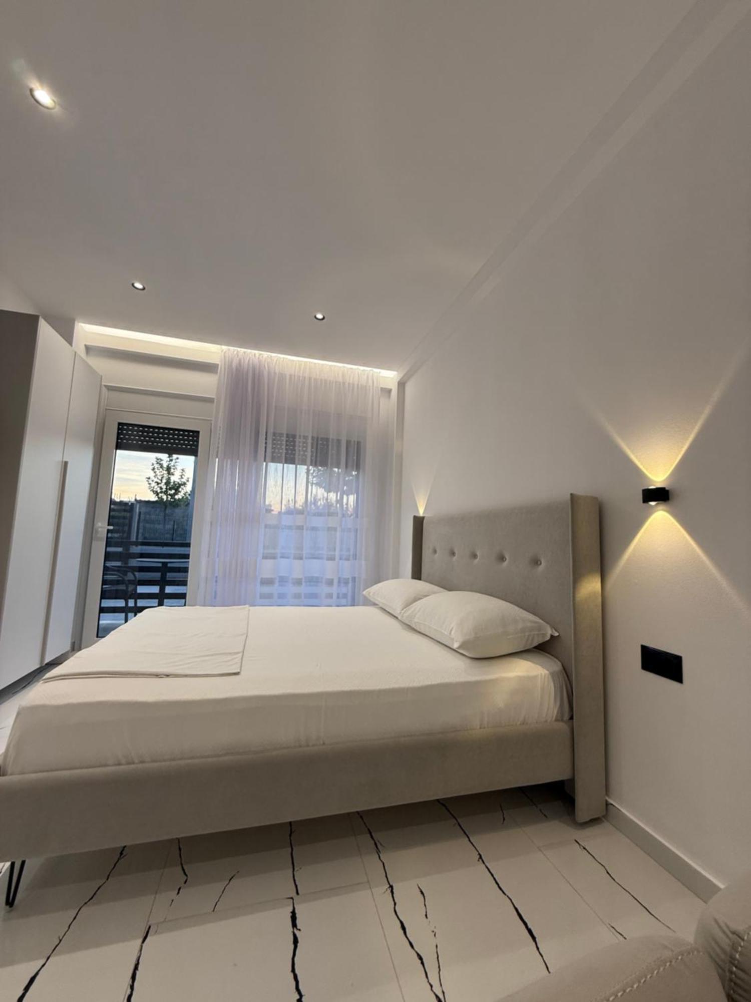 Maison Apartments Vlorë Extérieur photo
